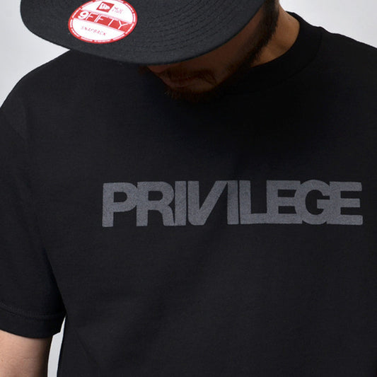 PRIVILEGE 3M Core Logo Tee Delivery