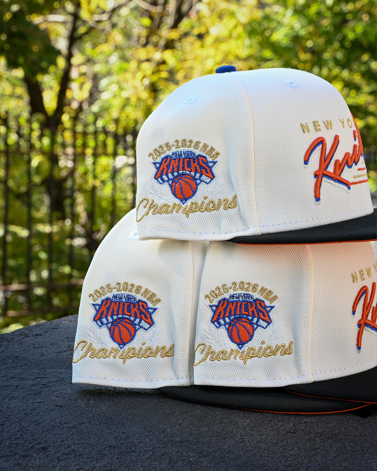 New York Knicks 2025 2026 NBA Champion Chrome White/Black 59Fifty New Era
