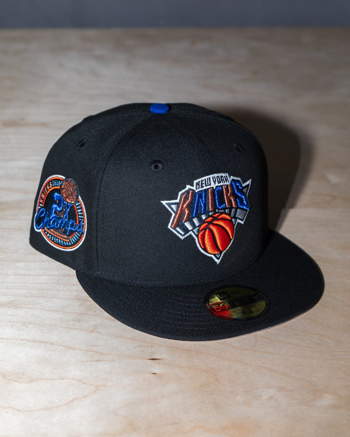 PRE-ORDER! New York Knicks 2x Champs Black 59Fifty New Era