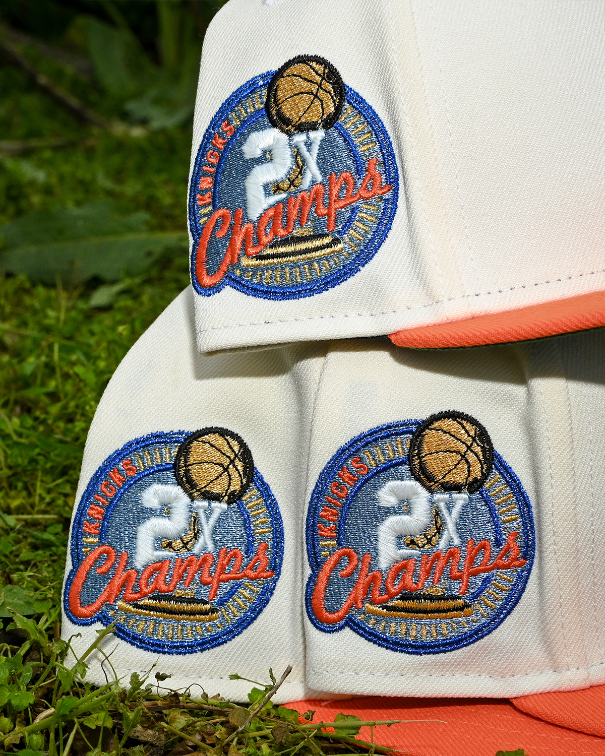 New York Knicks 2 x Champ Chrome White/Rush Orange 59Fifty New Era