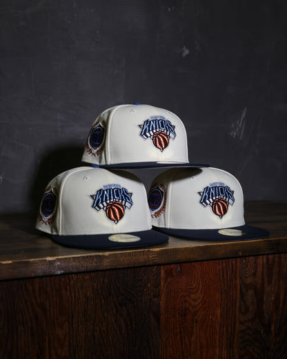 PRE-ORDER! New York Knicks Wreath Logo Chrome White/Navy 59Fifty New Era