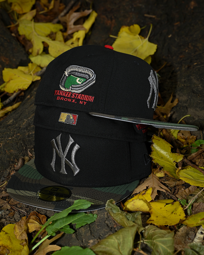 New York Yankees Yankee Stadium Black/Woodland Camo 59Fifty New Era