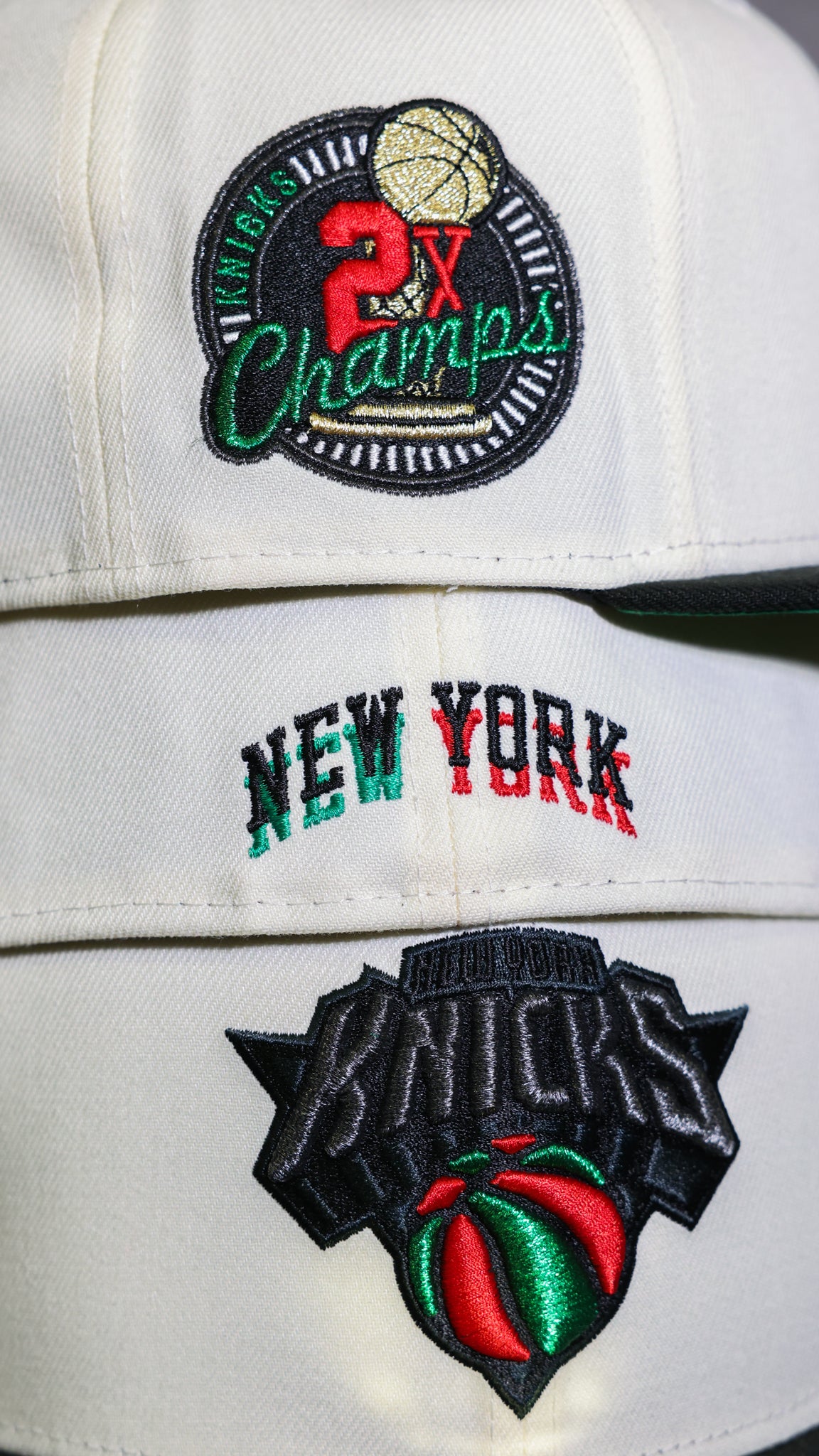 New York Knicks 2x Champ Chrome White/Black 59Fifty New Era