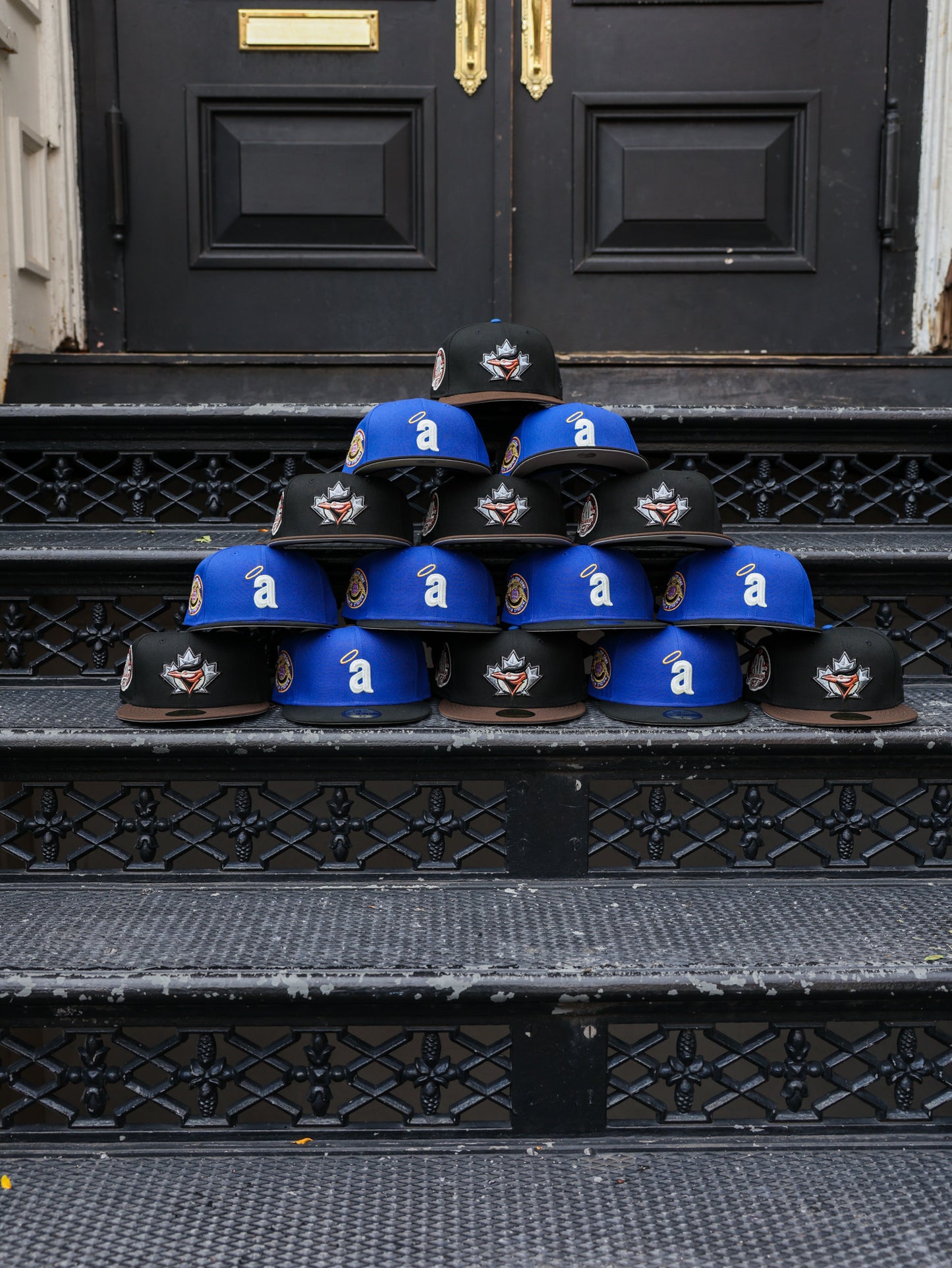 Toronto Blue Jays 30 Season Black/Walnut 59Fifty New Era
