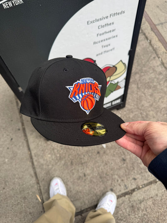 New York Knicks Plain Jain Black 59Fifty New Era