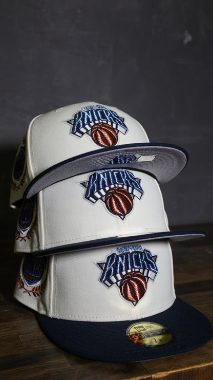 PRE-ORDER! New York Knicks Wreath Logo Chrome White/Navy 59Fifty New Era