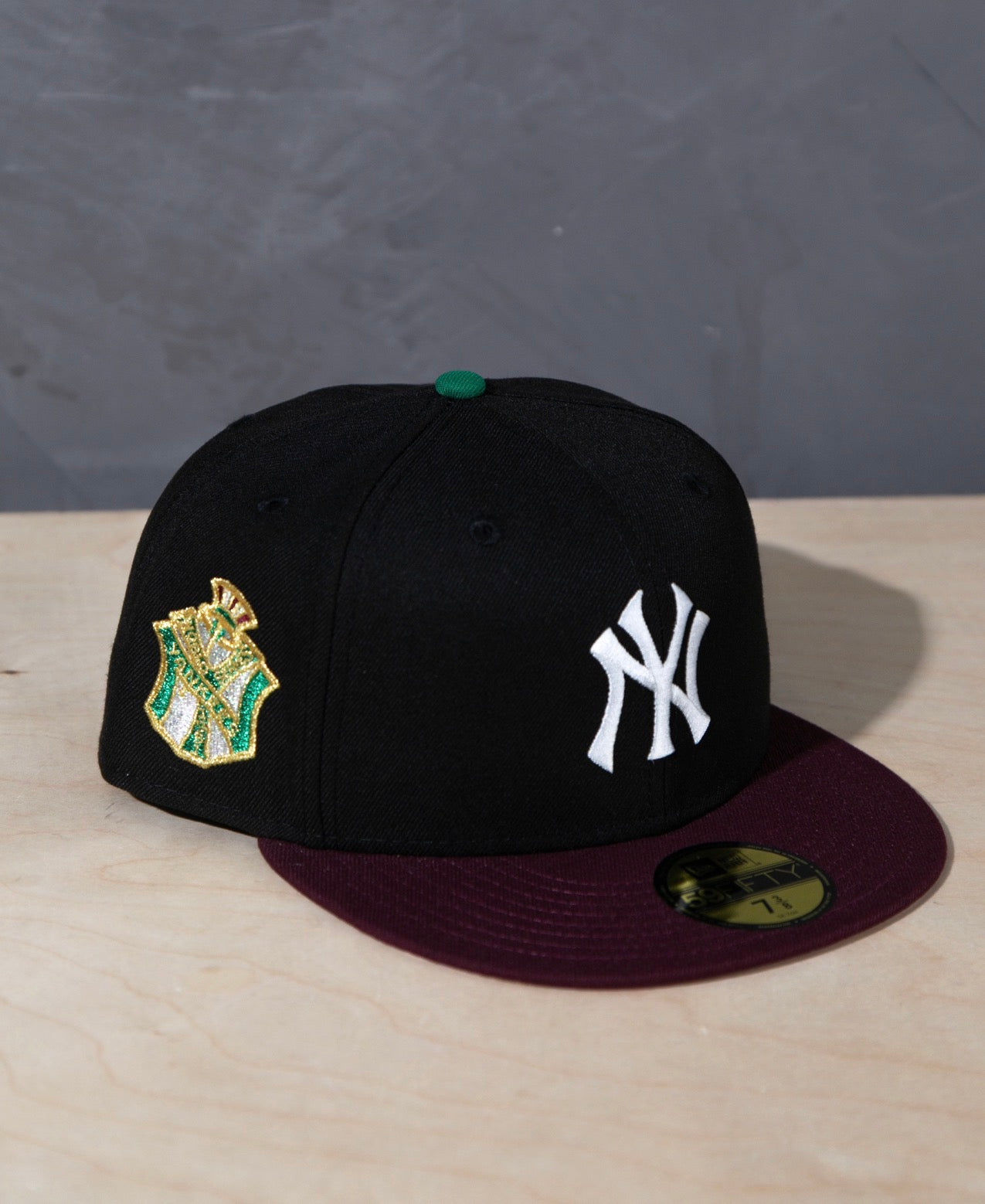 PRE-ORDER! New York Yankees 1961 World Series Black/Burgundy 59Fifty New Era