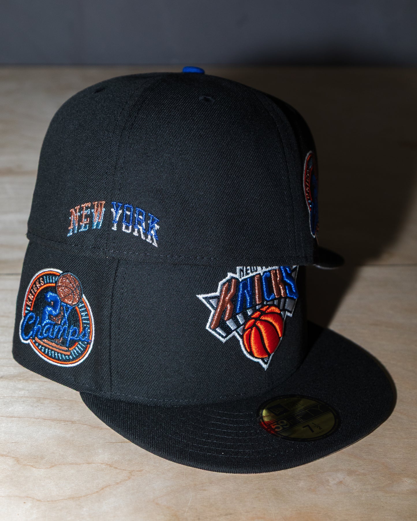 PRE-ORDER! New York Knicks 2x Champs Black 59Fifty New Era
