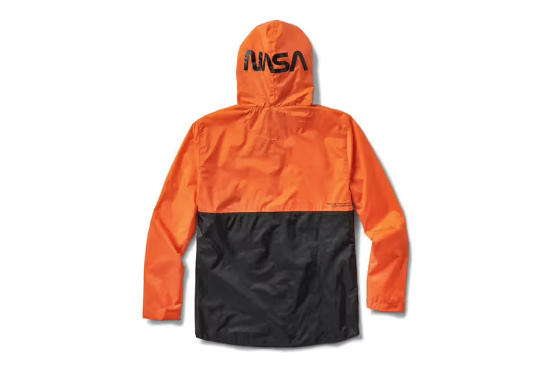 VANS x Space Voyager NASA Windbreaker Hooded Anorak Jacket Orange