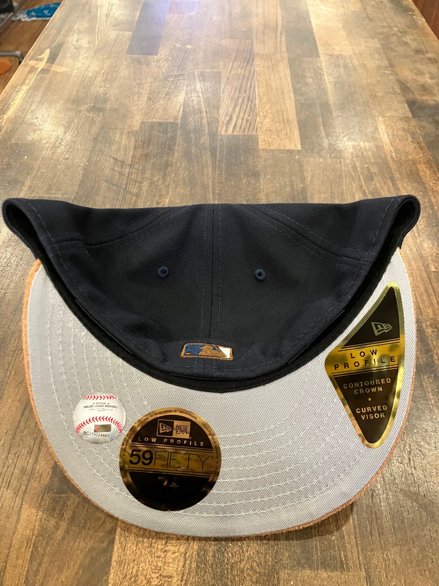 New York Yankees & San Francisco Giants Suede Low Profile New Era Hat