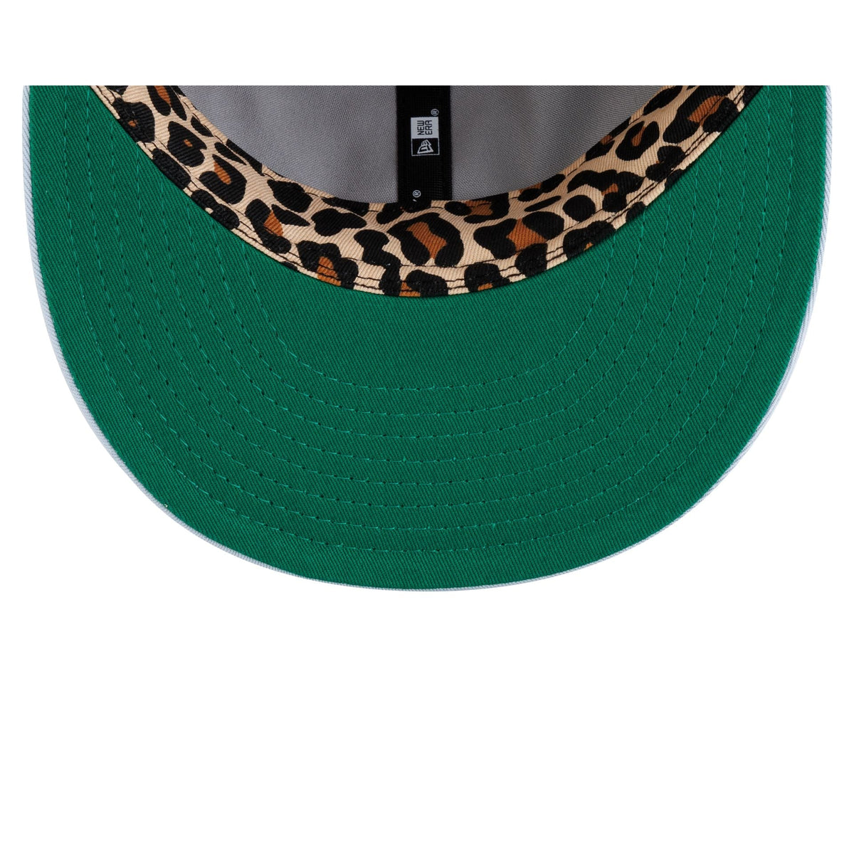 Kelly green under visor of the Mets x Sean Wotherspoon Retro Crown 9Fifty Snapback